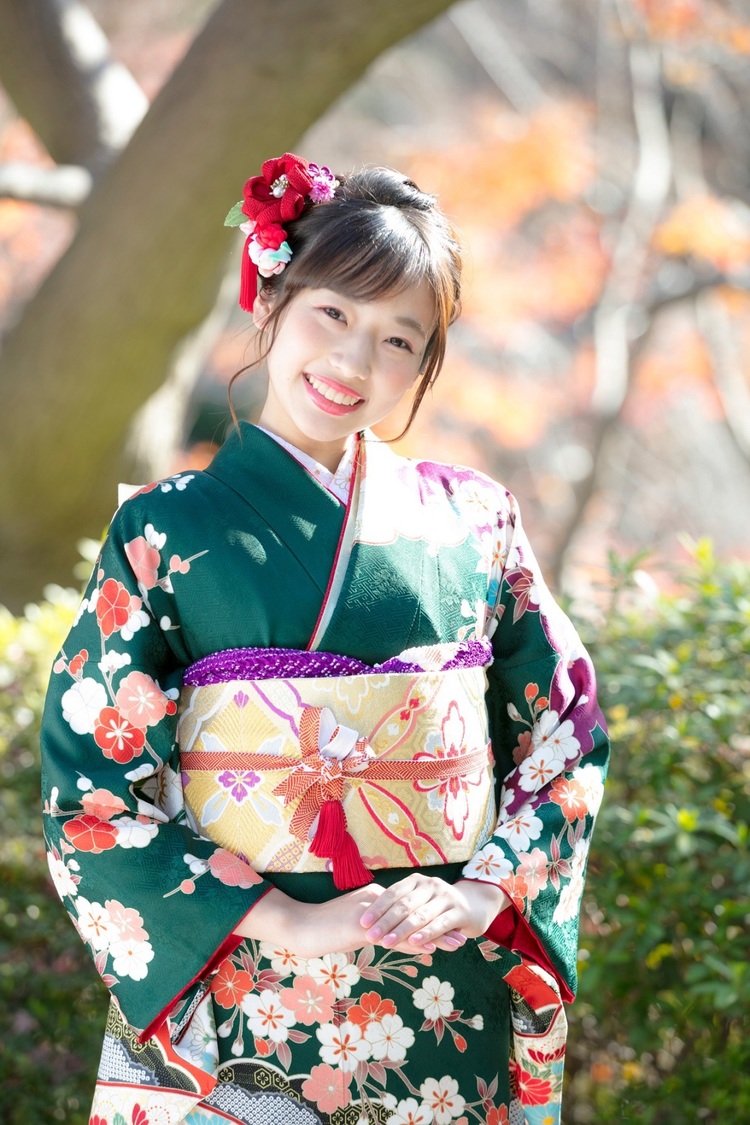 菅 真鈴（カレッジ・コスモス）｜＜晴れ着お披露目会＞（東京・港区白金台 八芳園）