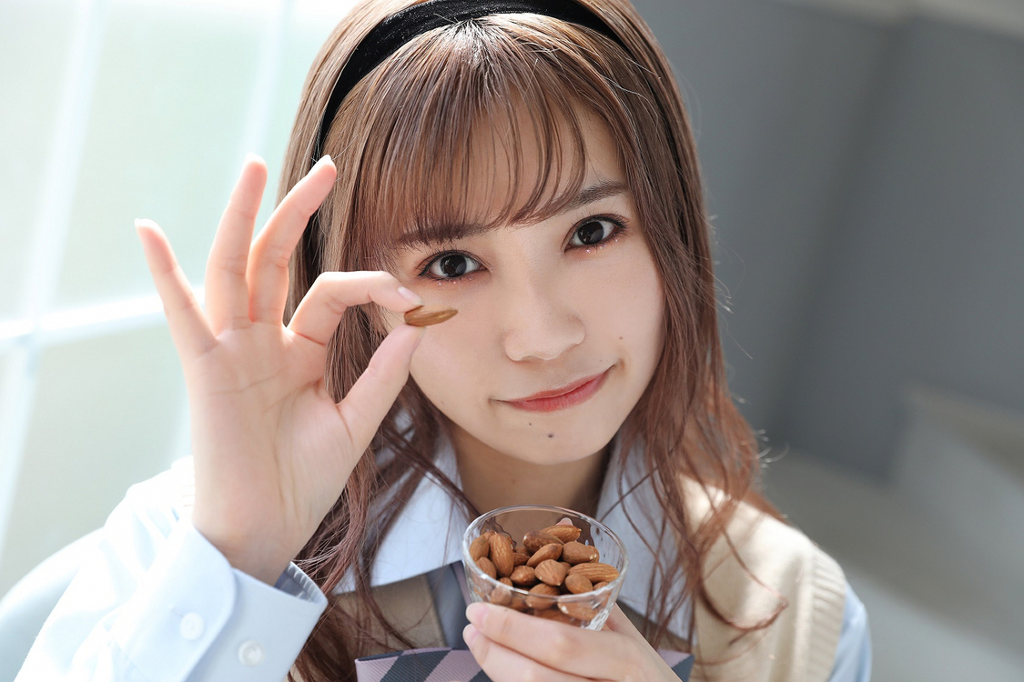 Singing Cosplayer Hikari