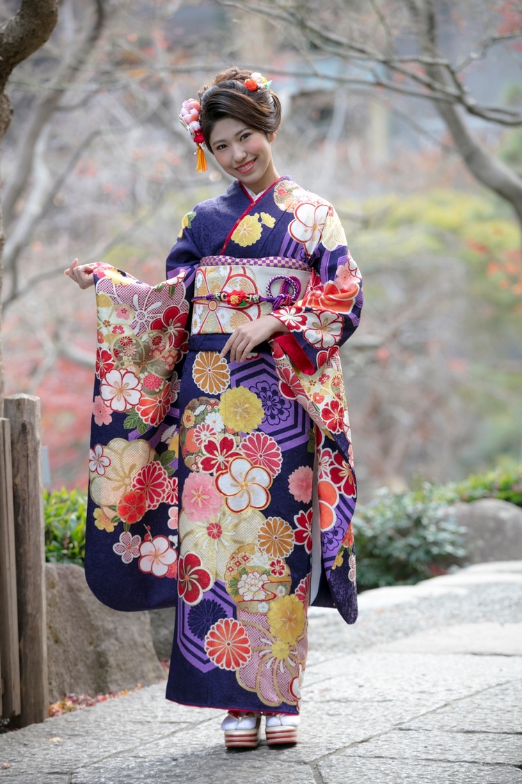 脇田璃奈（カレッジ・コスモス）｜＜晴れ着お披露目会＞（東京・港区白金台 八芳園）