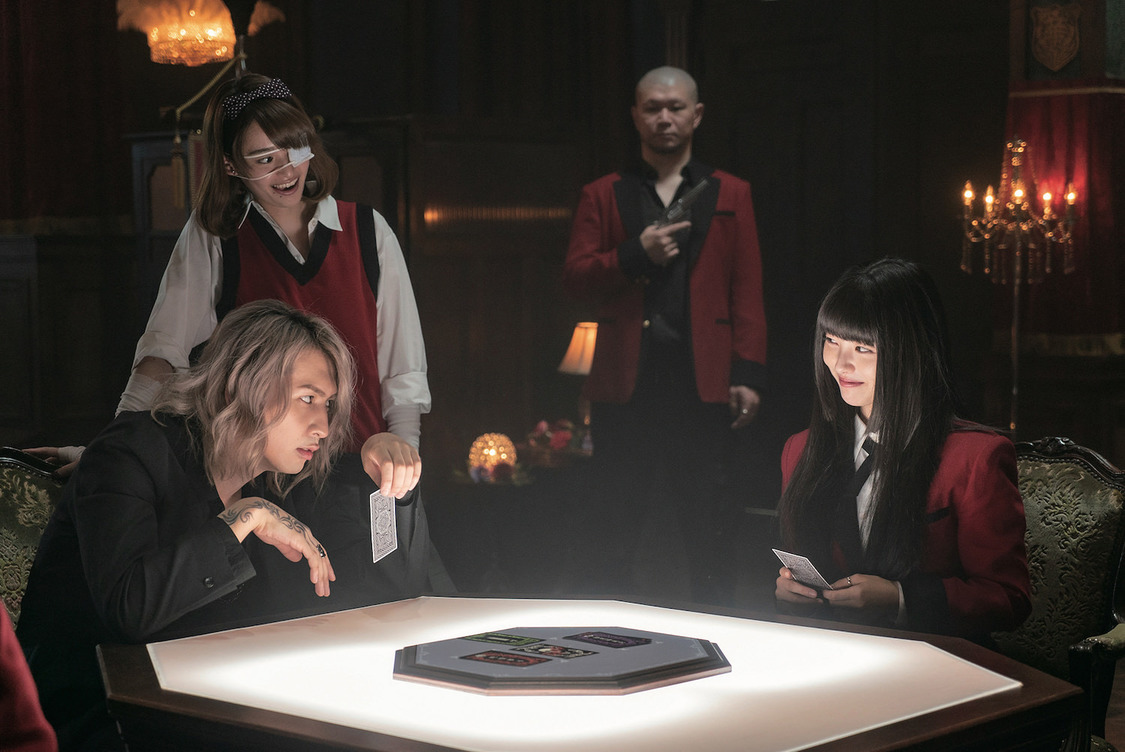 （C）河本ほむら・尚村透／SQUARE ENIX　（C）2021 「映画 賭ケグルイ2」製作委員会