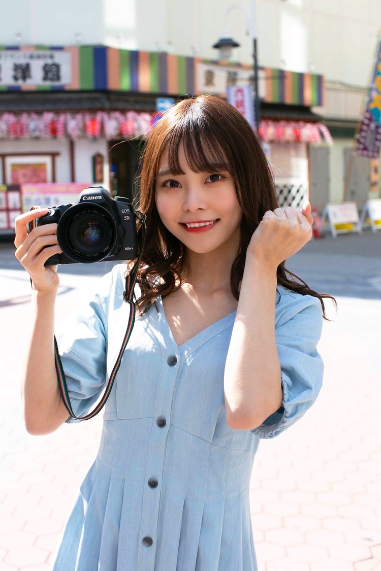 #2i2 青木りさ（(c)月刊エンタメ　撮影：佐賀章広）