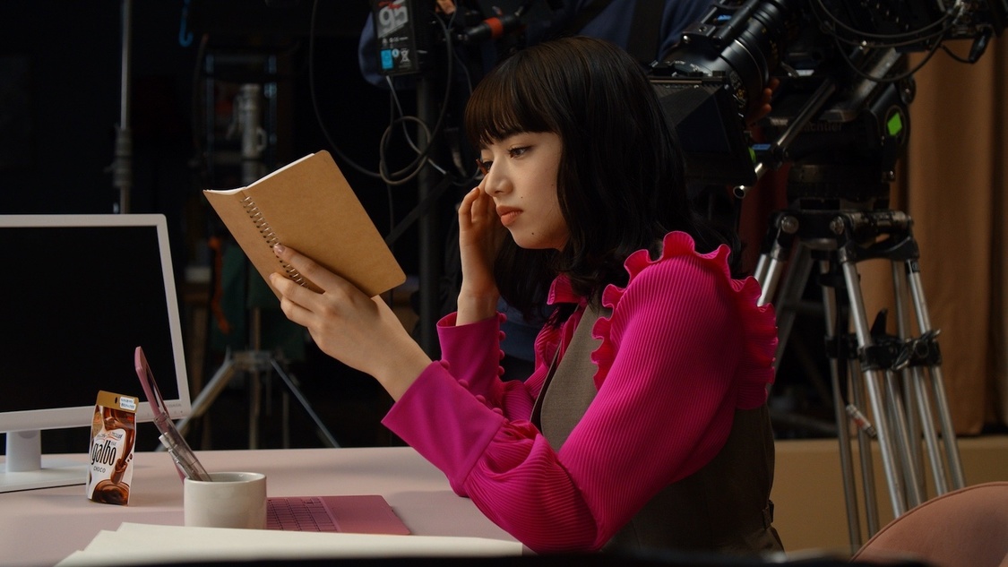 明治『ガルボ』新TVCM「ガルボ あるあるモンスター」篇より