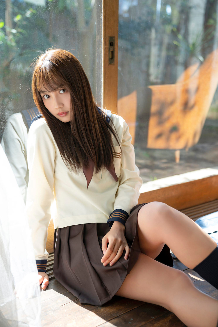 黒木ひかり（（c）小池伸一郎／双葉社）