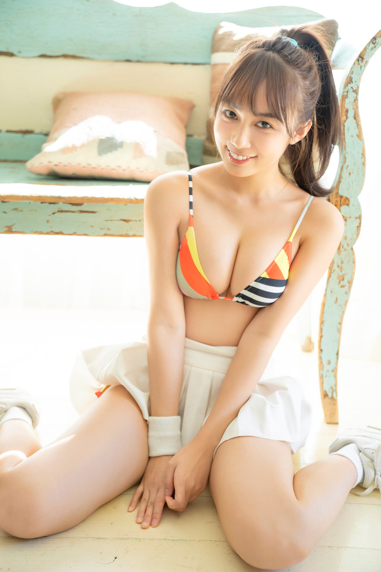 黒木ひかり（（c）小池伸一郎／双葉社）