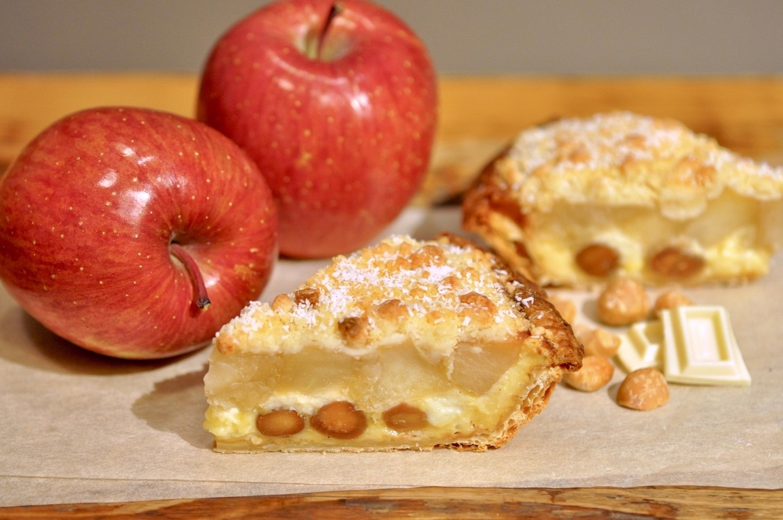 「マカダミアナッツとホワイトチョコのアップルパイ ～Nuts Lover Vintage～」