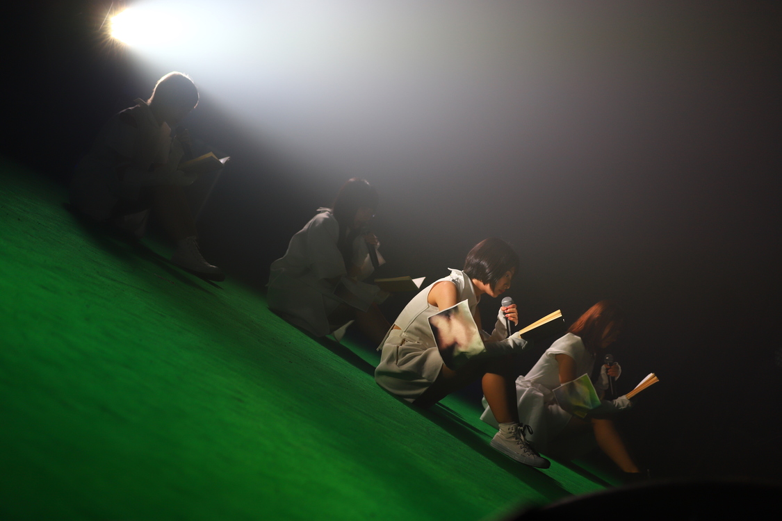 ＜@JAM EXPO 2018＞8月25日「Maison book girl」キウイステージ