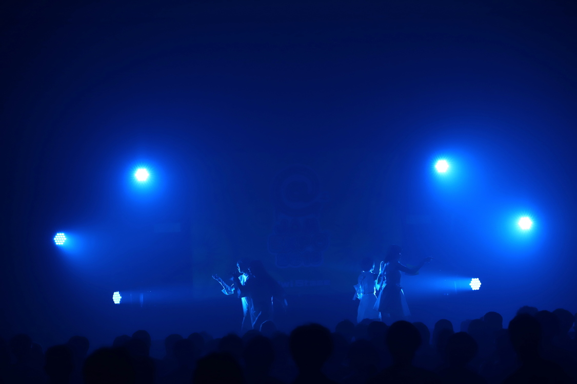 ＜@JAM EXPO 2018＞8月25日「Maison book girl」キウイステージ