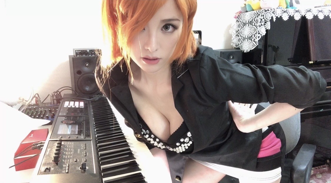 動画「【呪術廻戦】廻廻奇譚 ジャズピアニストがガチで弾いてみた。 Eve ／高木里代子 Jujutsu Kaisen 「Kaikai Kitan」」より