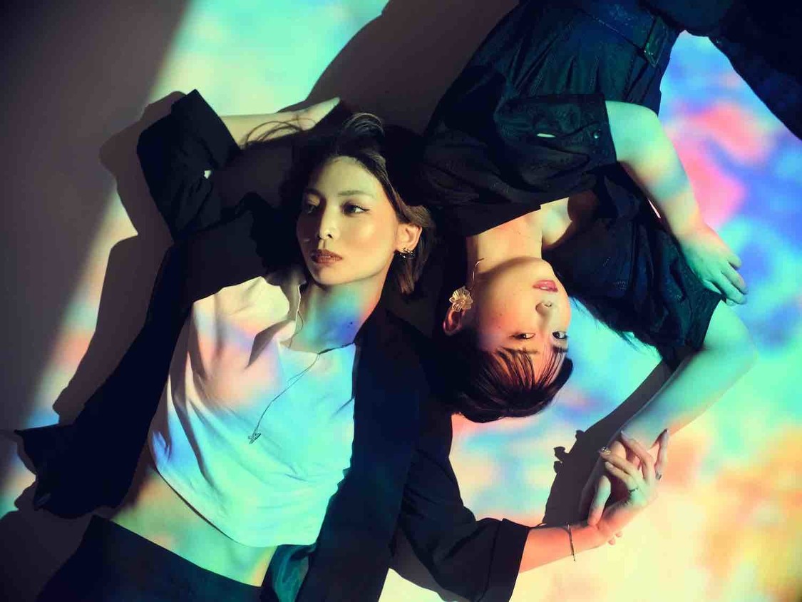 写真集『なみゆのヒミツ』より