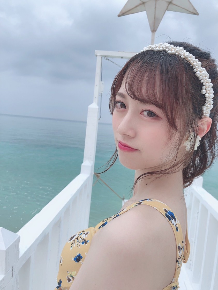 JamsCollection 水着姿オフショットより