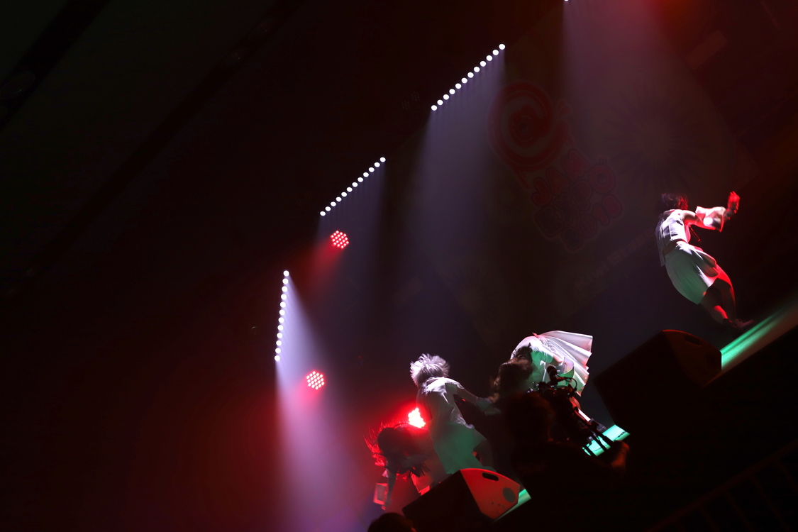 ＜@JAM EXPO 2018＞8月25日「Maison book girl」キウイステージ