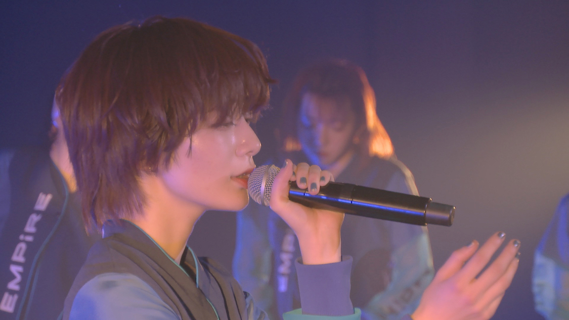 ＜EMPiRE’S GREATEST PARTY-EAT SLEEP EMPiRE REPEAT-＞「I don't cry anymore」より