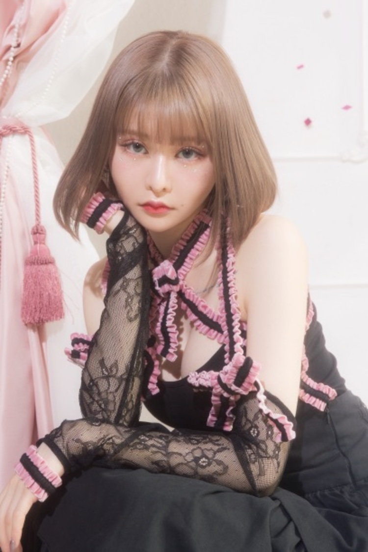 戦慄かなの（『PECHE 002』より）