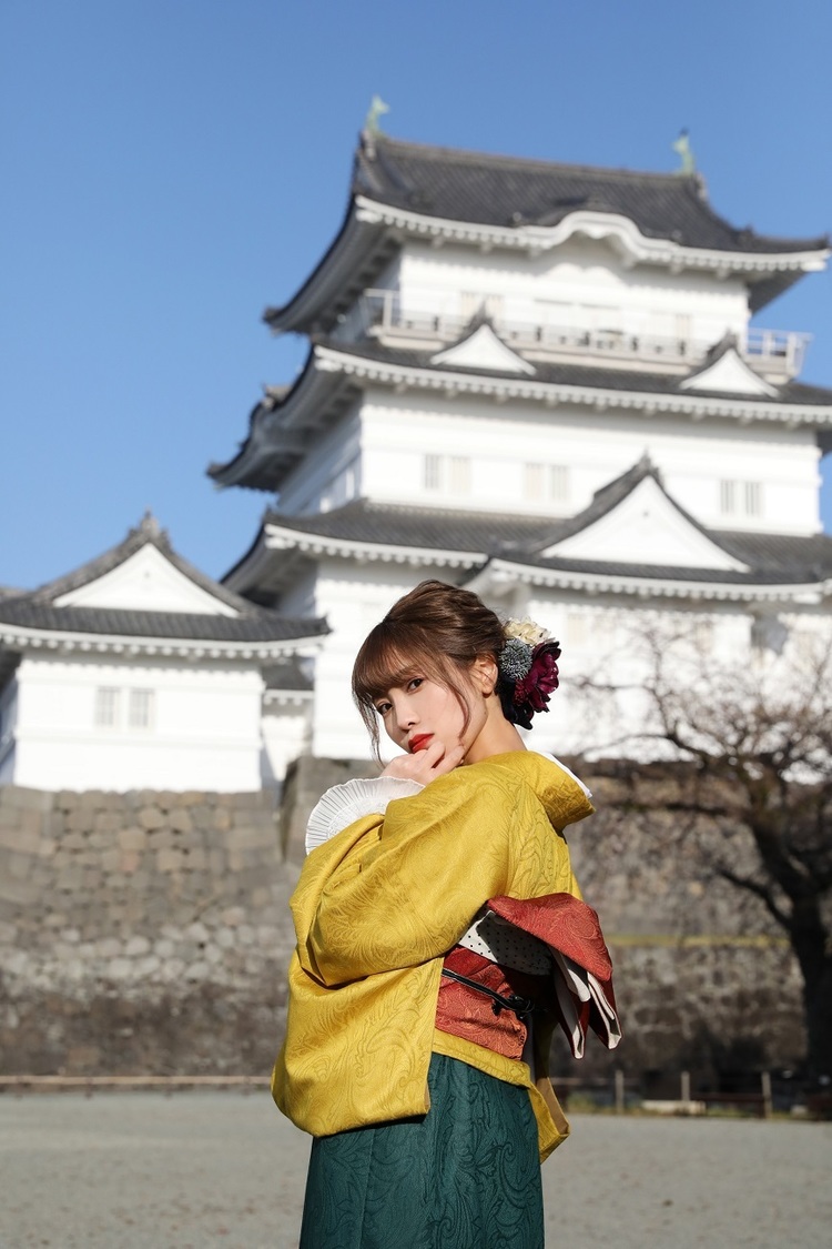 Singing Cosplayer Hikari