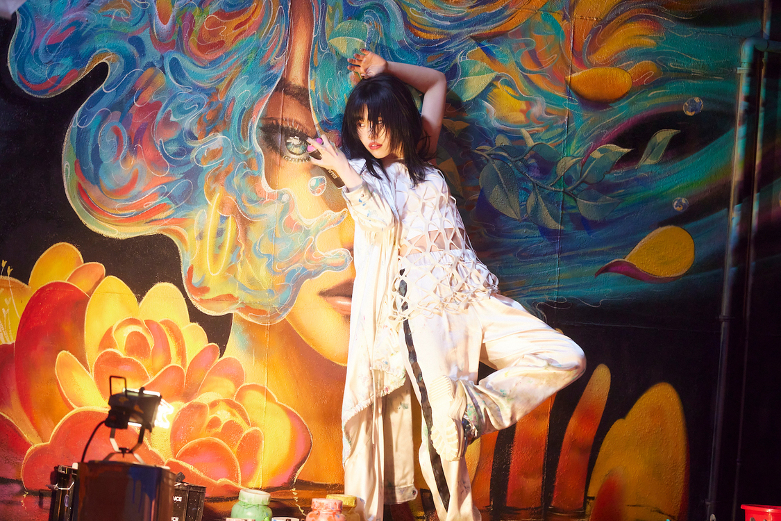 電⼦マンガ『ピッコマ』新TV-CM「アメハナカラス」篇 第1話／第2話より