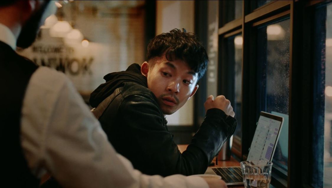 電⼦マンガ『ピッコマ』新TV-CM「アメハナカラス」篇 第1話／第2話より