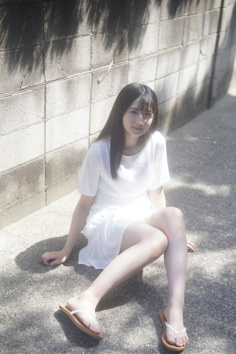 貝賀琴莉（『B.L.T.』（東京ニュース通信社刊）撮影：横山マサト）