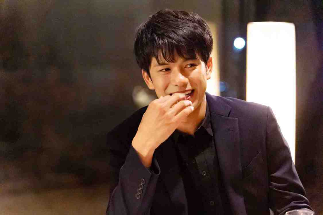 （C）2021『僕と彼女とラリーと』製作委員会