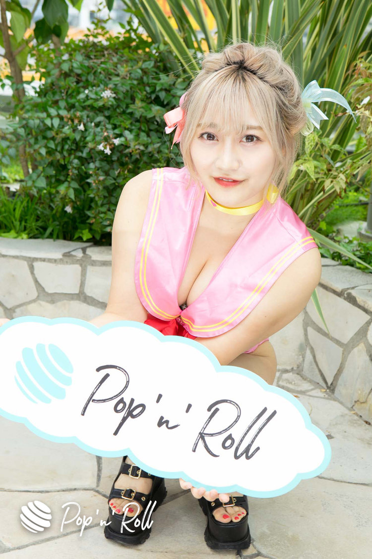 雛形まりい（MOGA）