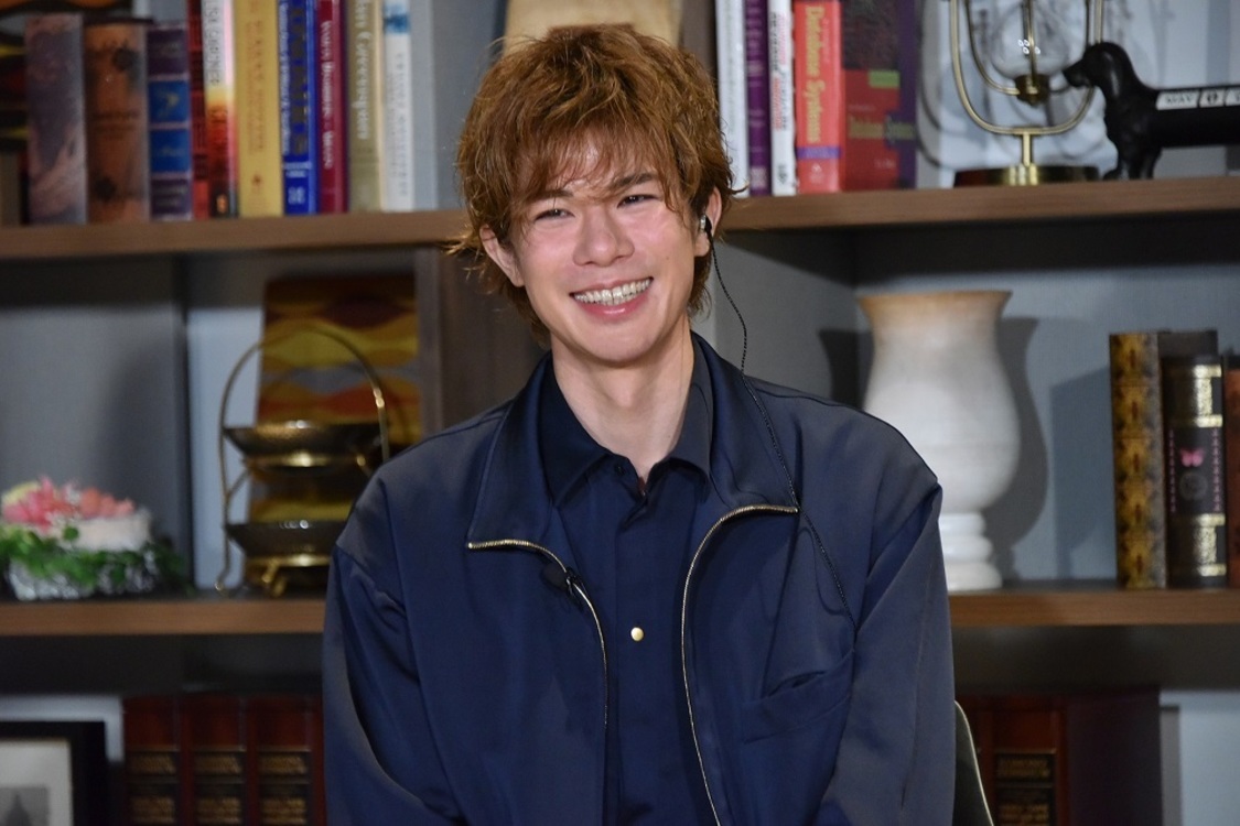 ＜完成記念スペシャル生配信イベント＞都内スタジオ（2021年5月7日）