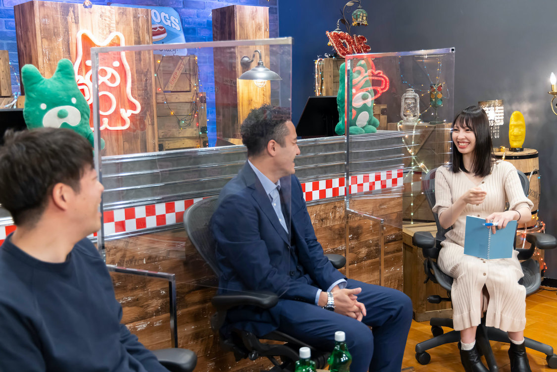 松田征己（演出担当）、堀越玲央（番組プロデューサー）、沖口優奈（マジカル・パンチライン）