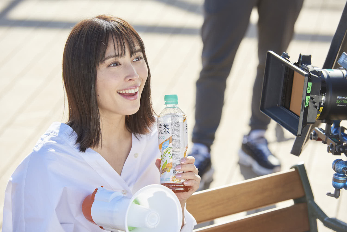 広瀬アリス『爽健美茶』
