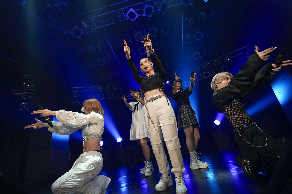 ＜神が宿る場所～神宿×かみやど 2マンライブ～＞より（2021年5月7日／YOKOHAMA Bay Hall）