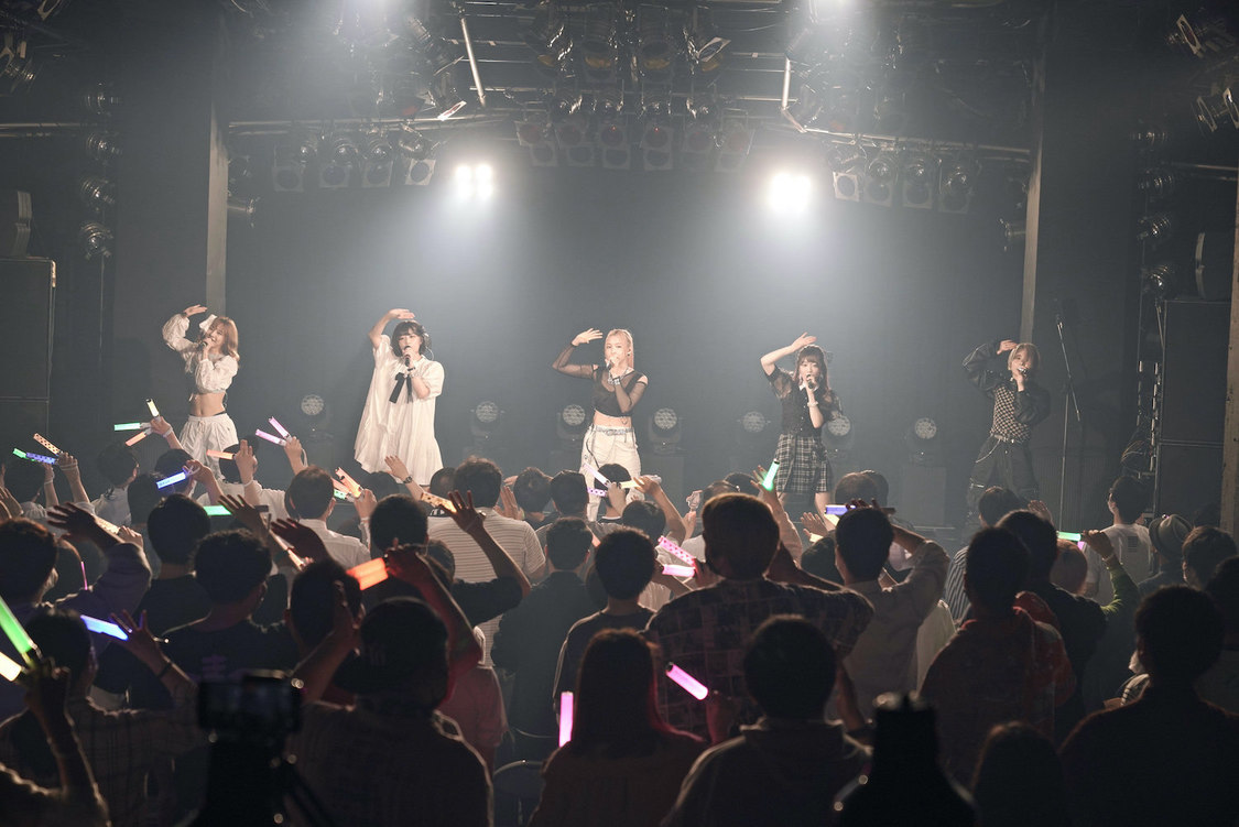 ＜神が宿る場所～神宿×かみやど 2マンライブ～＞より（2021年5月7日／YOKOHAMA Bay Hall）