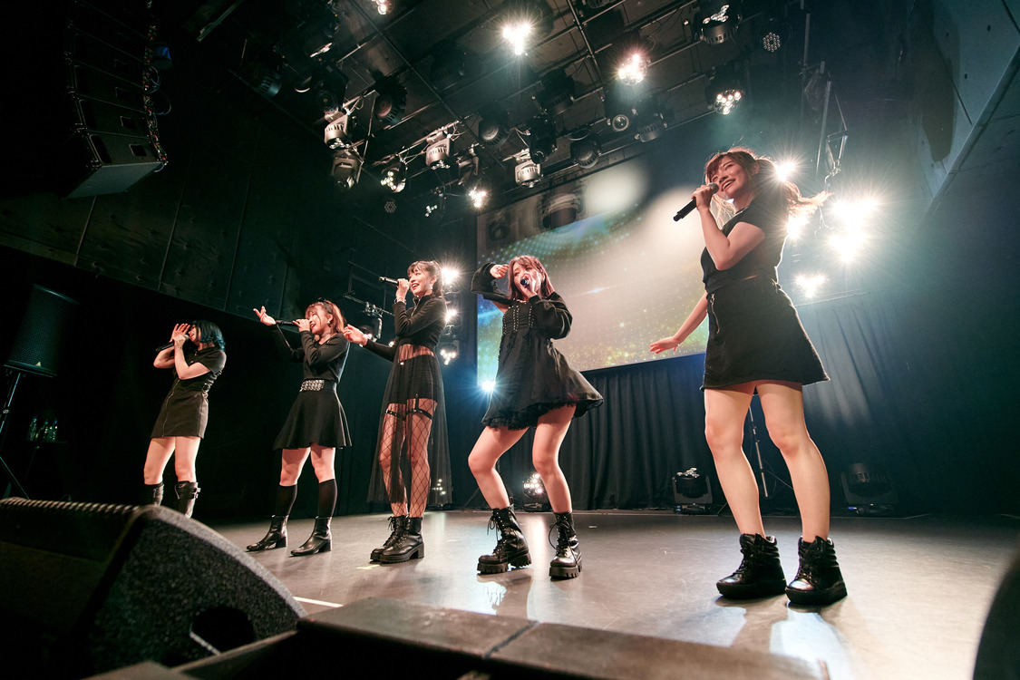 ＜DEAR KISS ONEMAN LIVE“DEAREST DREAM #8”〜「ダンスはキスのように、キスはダンスのように」release party〜＞東京・Veats SHIBUYA（2021年5月16日）