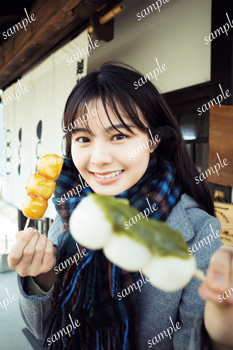 「村上街歩き編」（撮影：酒井貴弘／©KOBUNSHA）