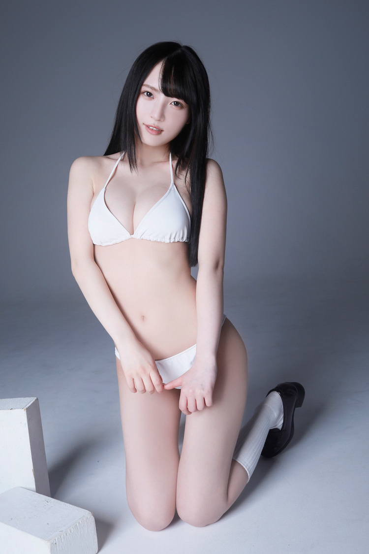 由良ゆら（（C）『アップトゥボーイ』303号　撮影・桑島智輝）