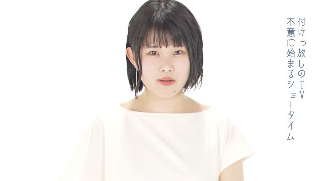 「はじまりの唄」MVより（©Zest, Inc.／KING RECORDS）