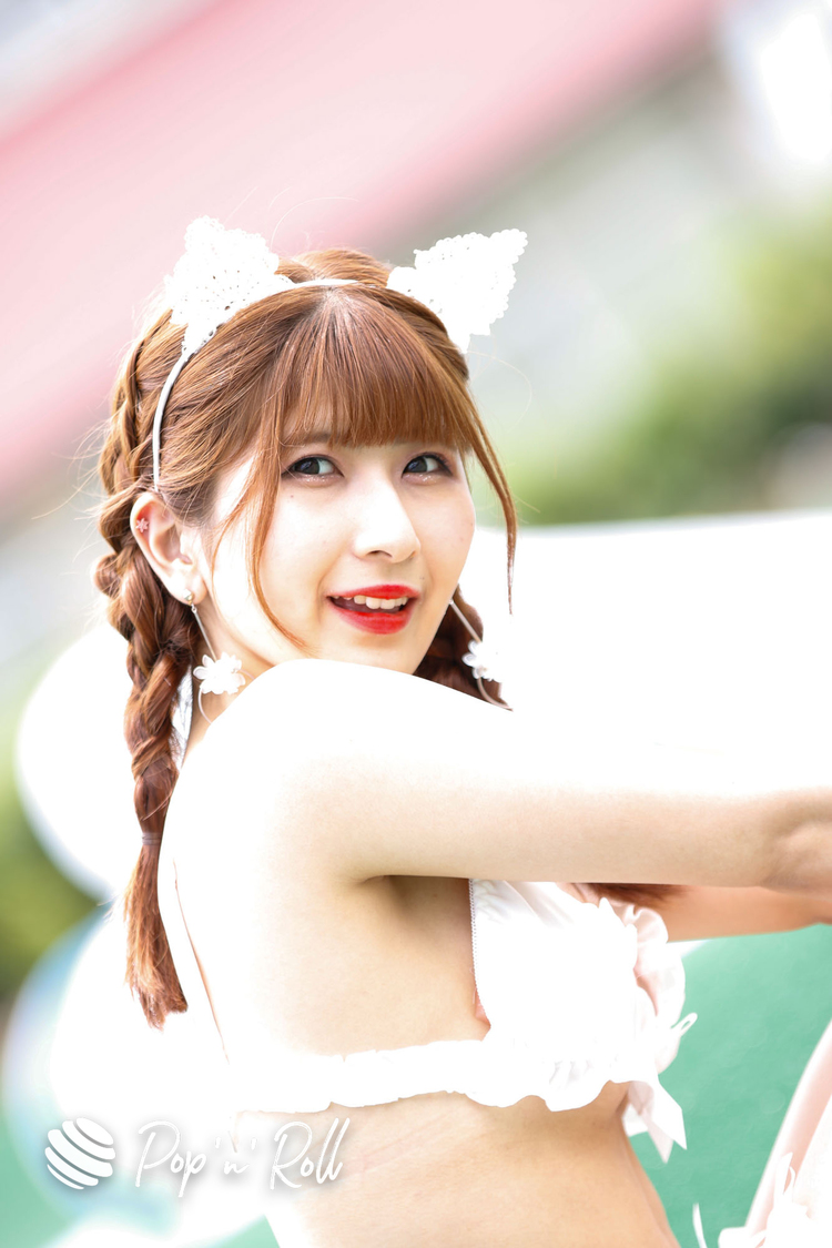 桐谷ひとみ（HOT DOG CAT）