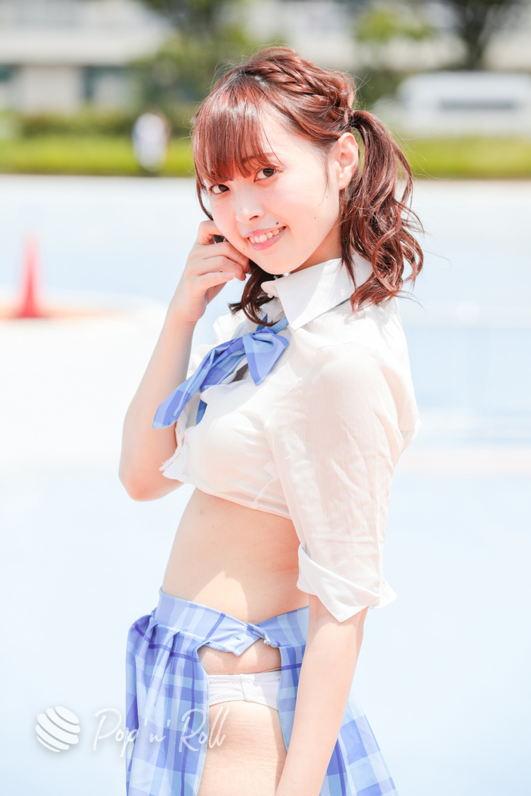 秋吉真衣（Teamくれれっ娘！）