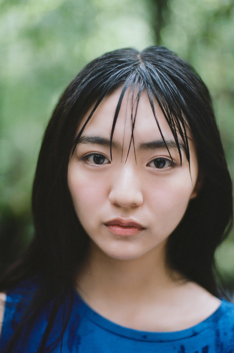 豊田ルナ（撮影：藤本和典／©講談社）