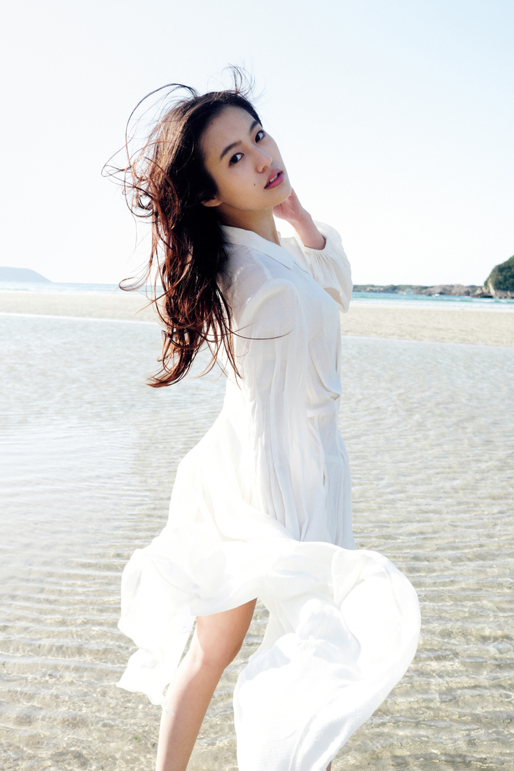 ©笠井爾示・小学館