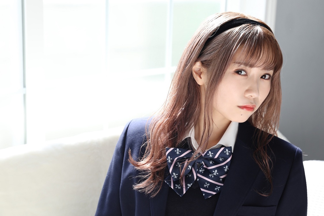 Singing Cosplayer Hikari