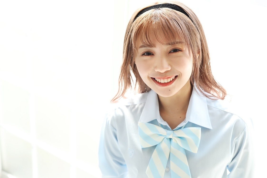 Singing Cosplayer Hikari