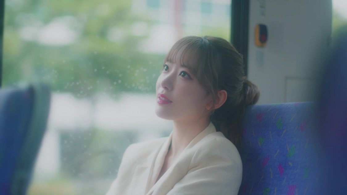 「思い出にするにはまだ早すぎる」より（©Mercury）