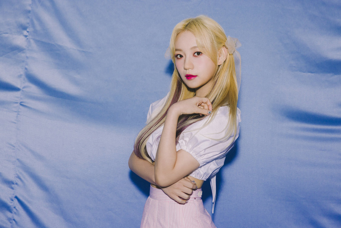 SoHee（ソヒ／©2021 Woollim Entertainment Co.,Ltd.／YOSHIMOTO KOGYO CO.,LTD.）