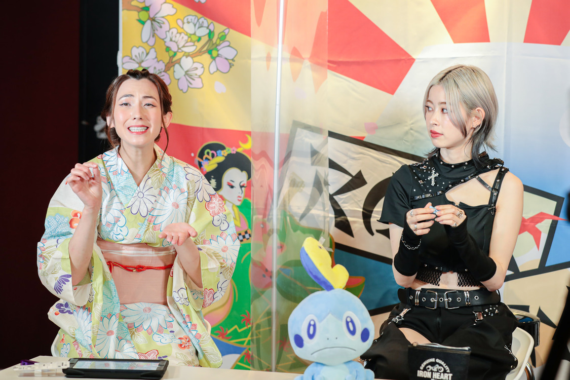 静香アンダーソン、南向いずみ