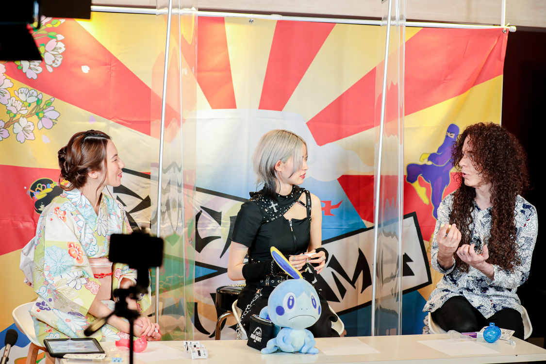 静香アンダーソン、南向いずみ、マーティ・フリードマン