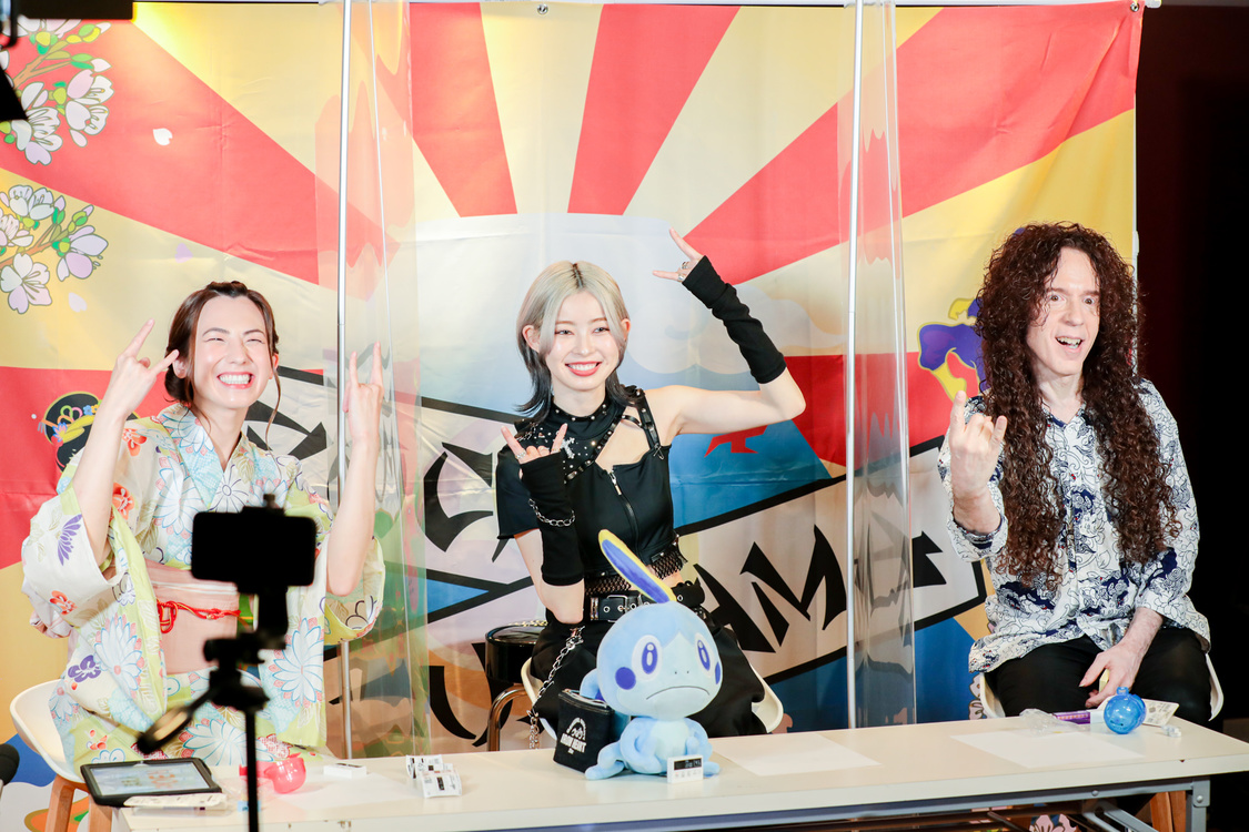 静香アンダーソン、南向いずみ、マーティ・フリードマン