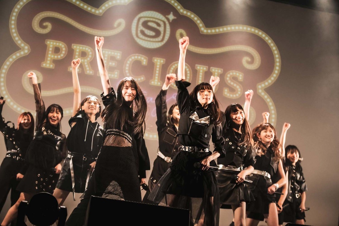 アンジュルム『スペシャプラス！precious STAGE 〜アンジュルム〜』より（撮影：曽我美芽）