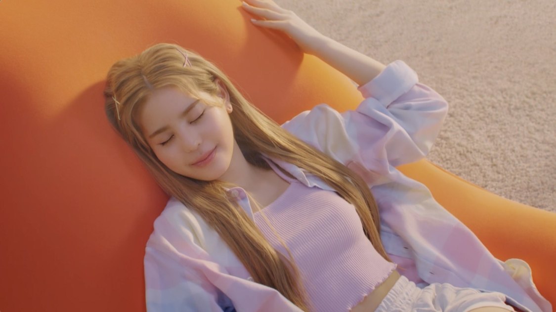 NiziU×Yogibo新TV-CM