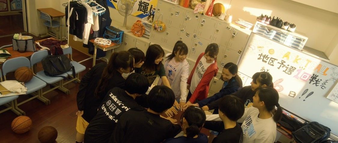 『セブン-イレブンマルチコピー機「ネップリミニドラマ」in SUMMER 青春篇「この一瞬は、永遠だ」』より