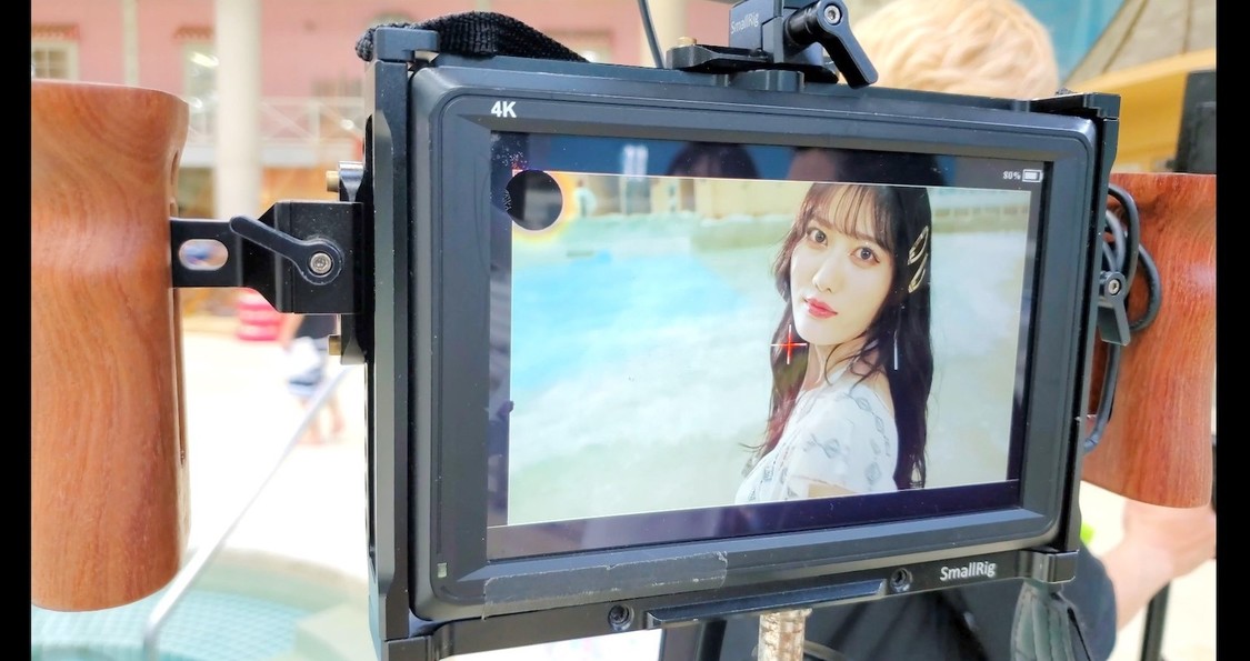 「世界の中心で虹を叫んだサマー」MVメイキング映像（前編）より