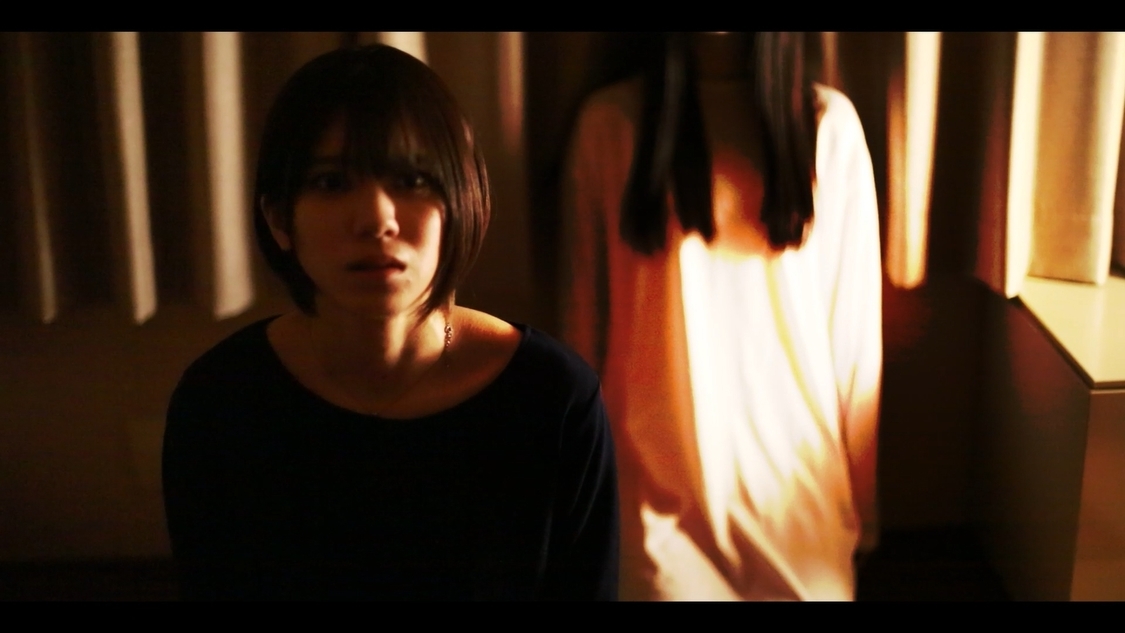 映画『ホラーちゃんねる 事故物件』場面写真より