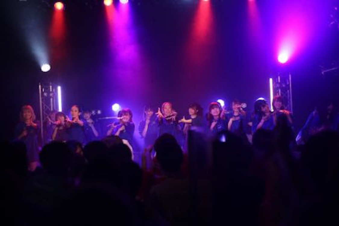 ＜フルーティー10周年ライブ＞（2021年7月6日）より