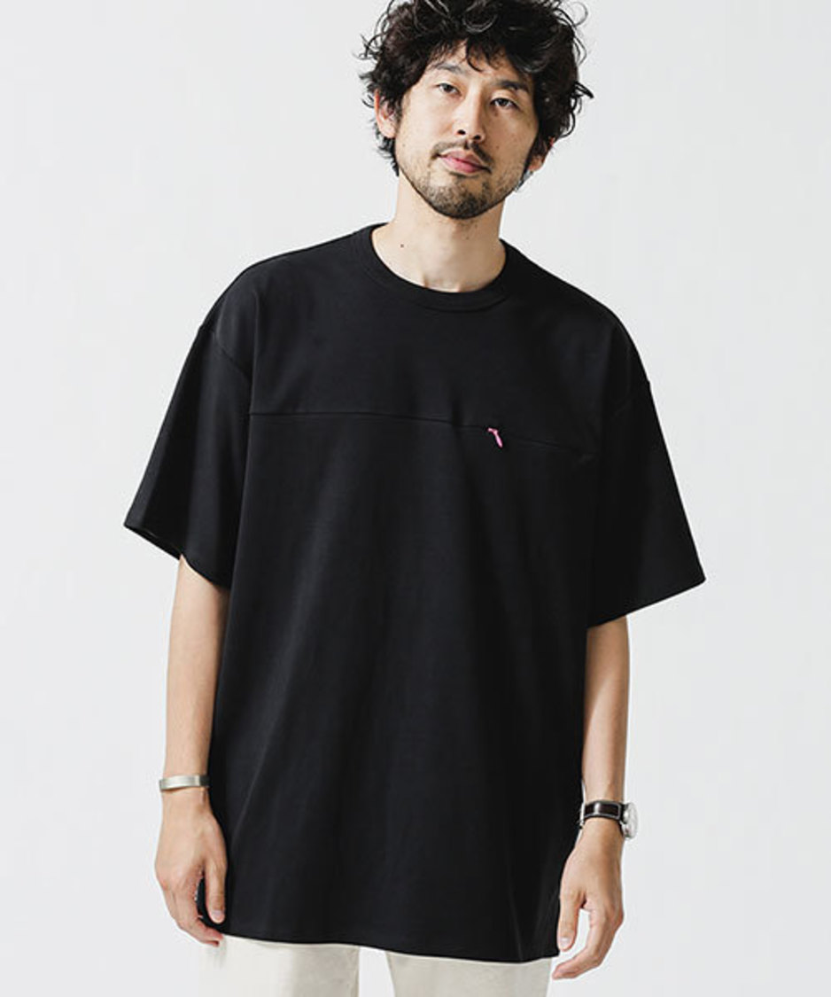 AKB48×ナノ・ユニバースコラボビッグクルーネックTシャツ